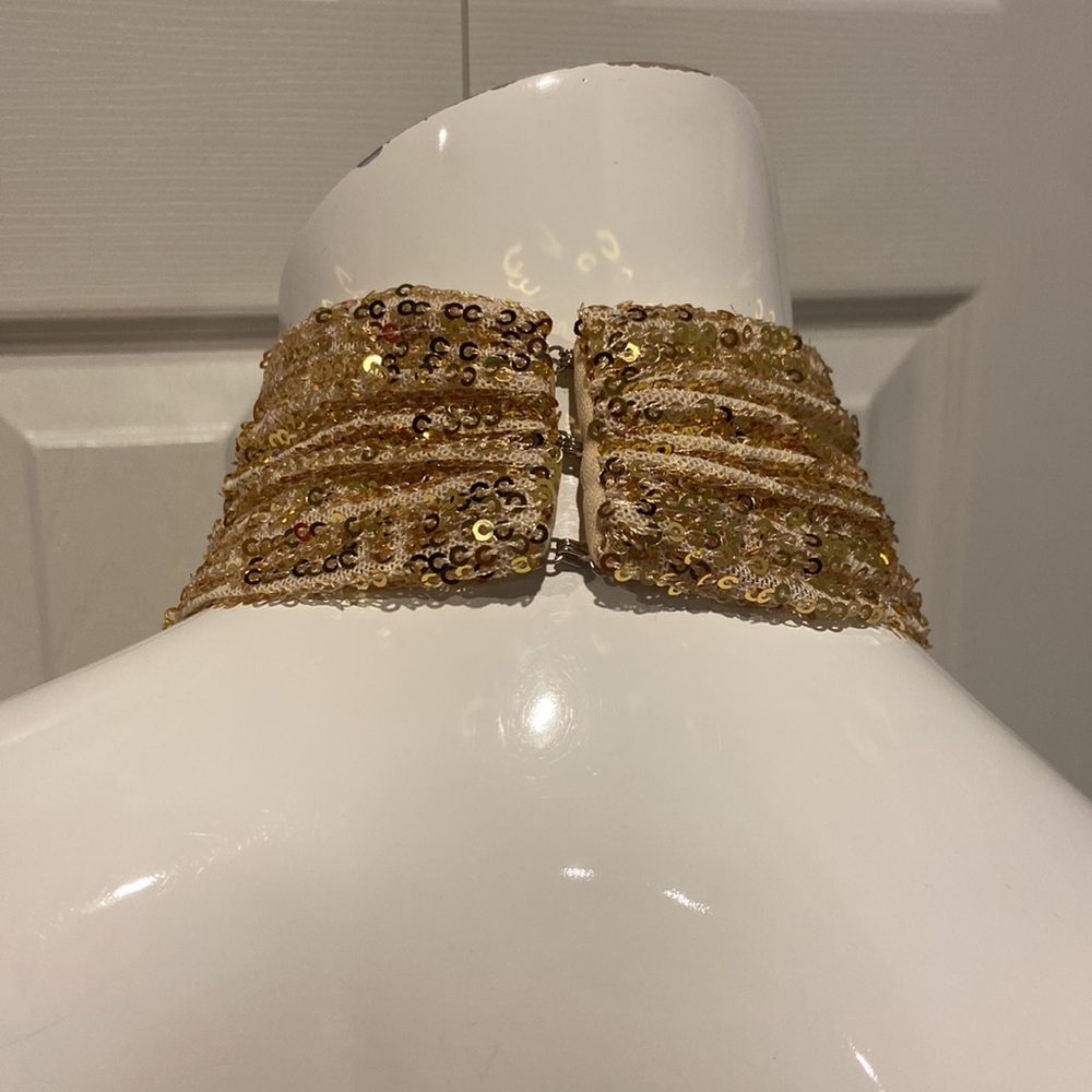 NWOT Ieena for Mac Duggal gold sequin halter gown - Picture 10 of 12